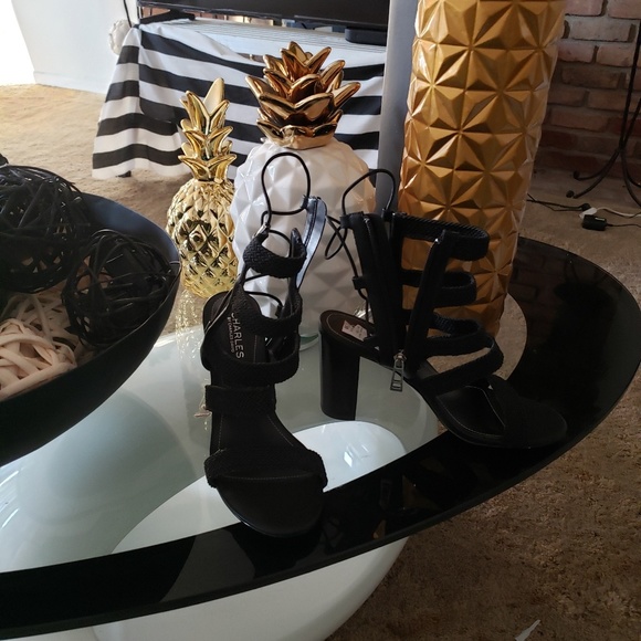 Sandals - Picture 2 of 4